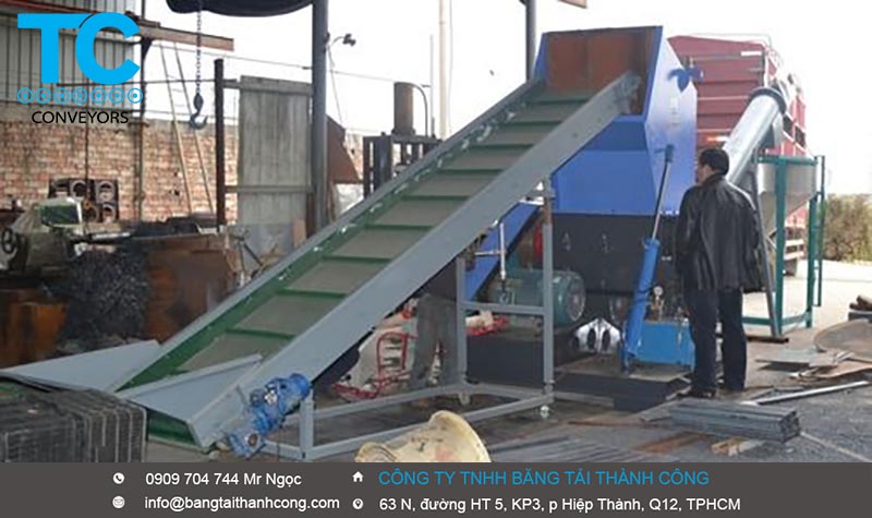 Băng tải máy nghiền nhựa