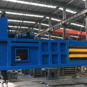 Máy đóng kiện chai nhựa nằm ngang
