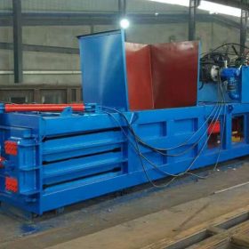 Máy đóng kiện chai nhựa nằm ngang