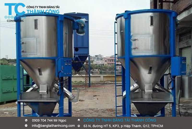 máy trộn nhựa đứng